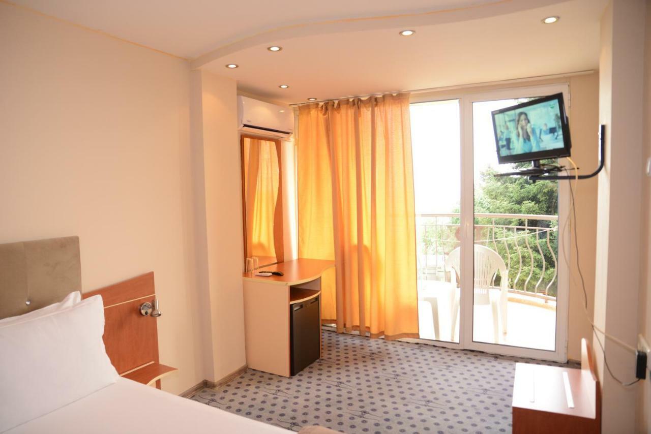 Hotel Bona Vita Goldstrand Exterior foto